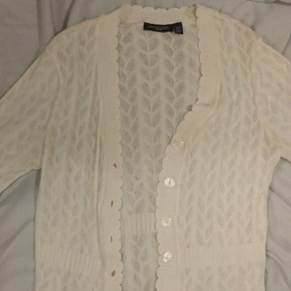 Creme sweater